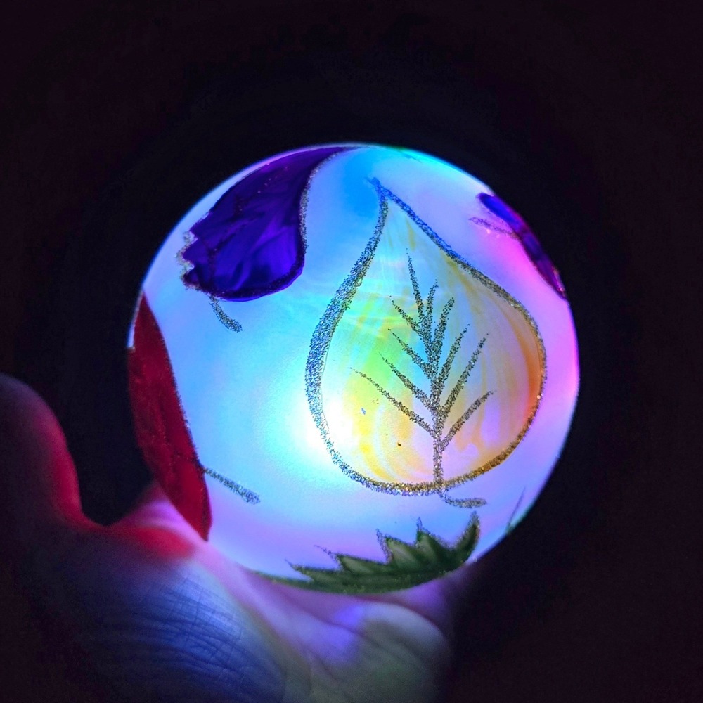 Pier One Imports LED Sphere Ornament‎ Color Changing Fall Leaves On/Off Switch